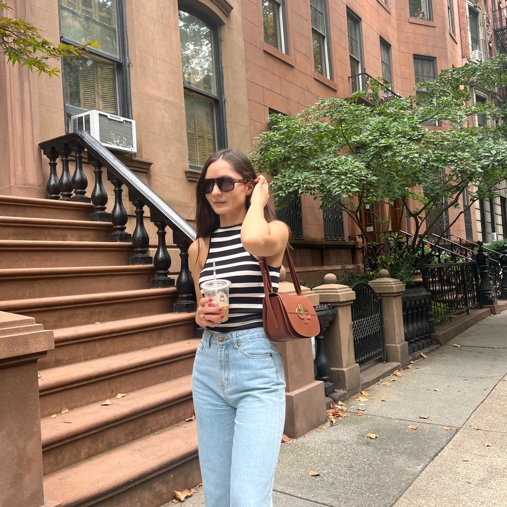 Pedro Elegant Tan Crossbody Bag - Picture 9 of 9